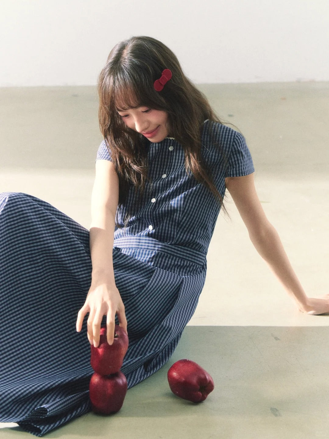 罐头粪便 - Summer Picnic Gingham Mini Dress – Short Sleeves & Waist Tie Detail