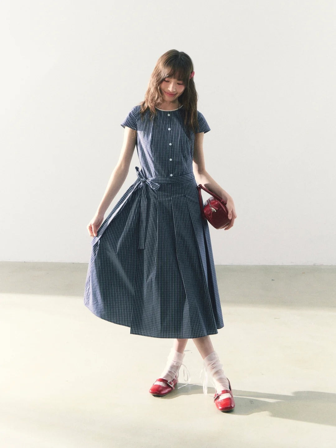罐头粪便 - Summer Picnic Gingham Mini Dress – Short Sleeves & Waist Tie Detail