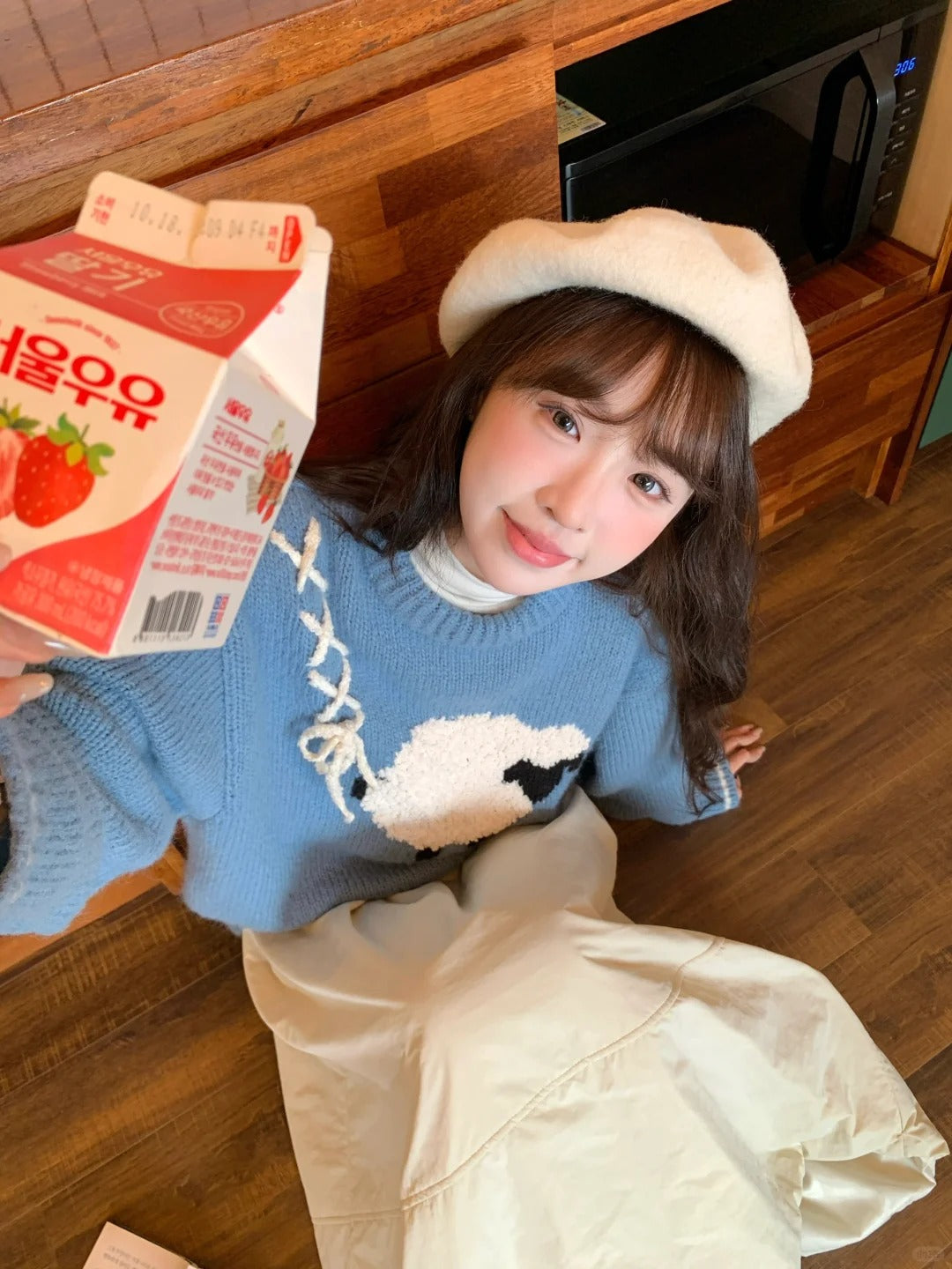 刘慧迪 - White Bubble Skirt