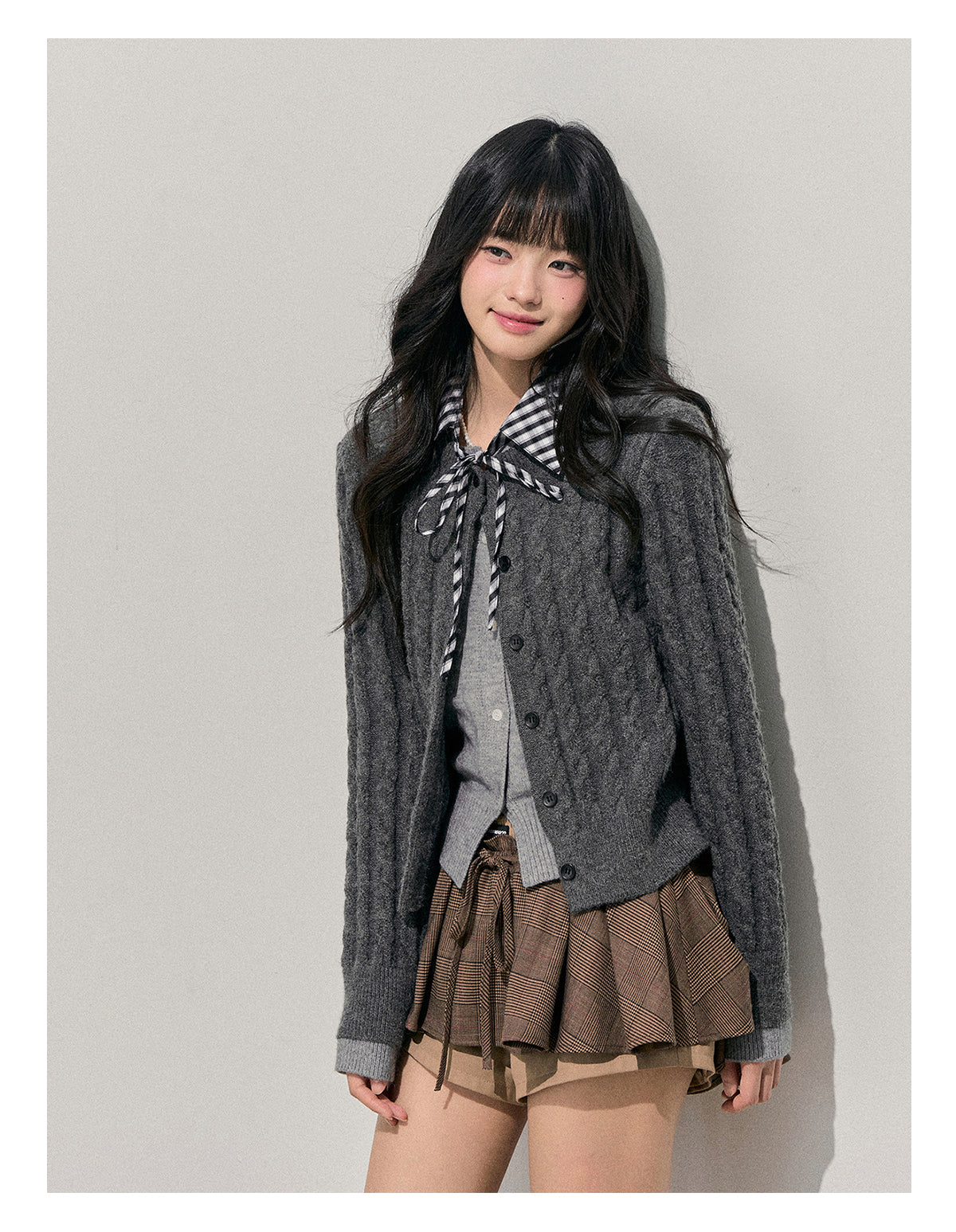 少也眼 “She Sinks into Dusk” Faux-Layered Cable-Knit Cardigan 511256