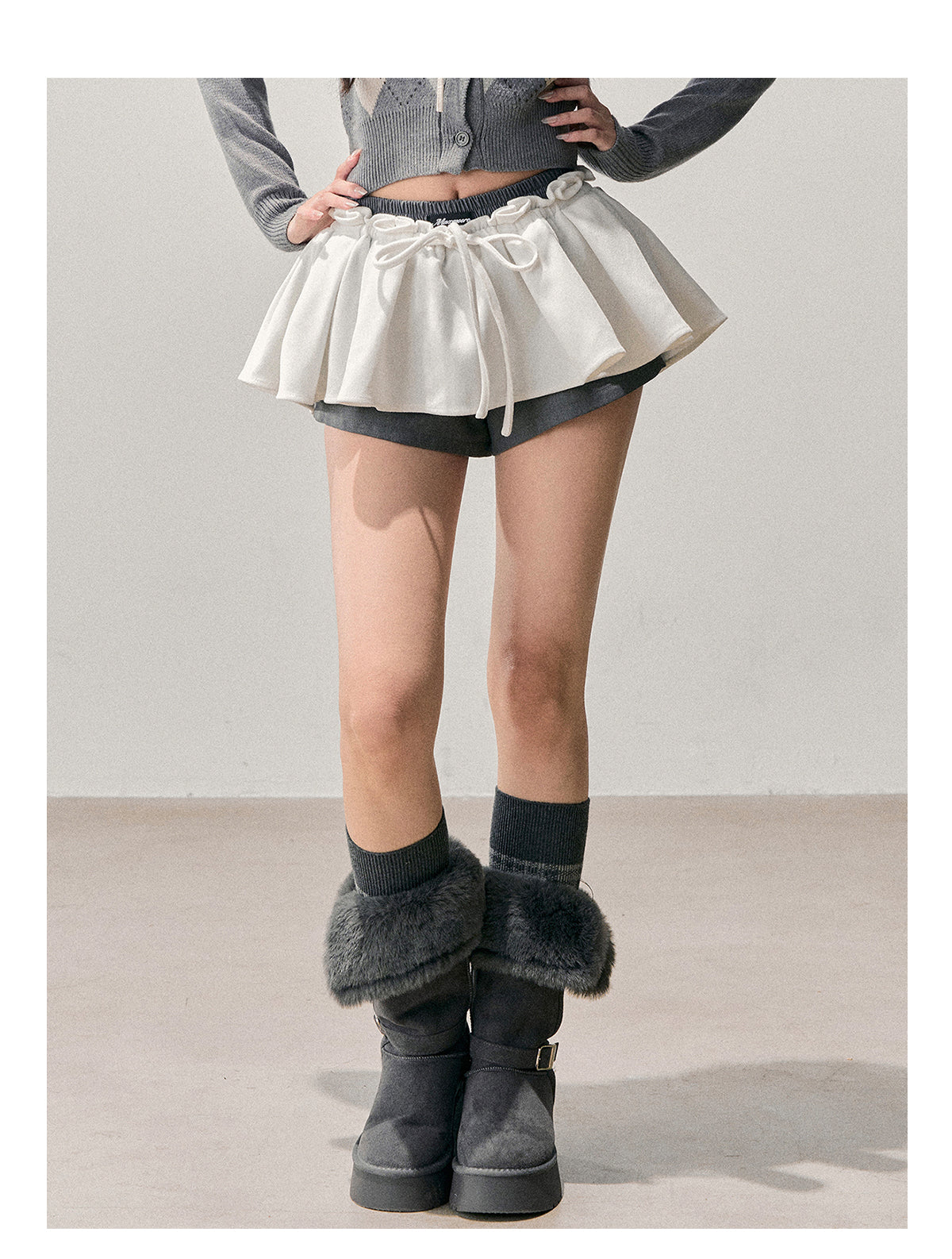 少也眼 “Annie's Waltz” Vintage Preppy A-Line Mini Skirt - White/Gray 1645635