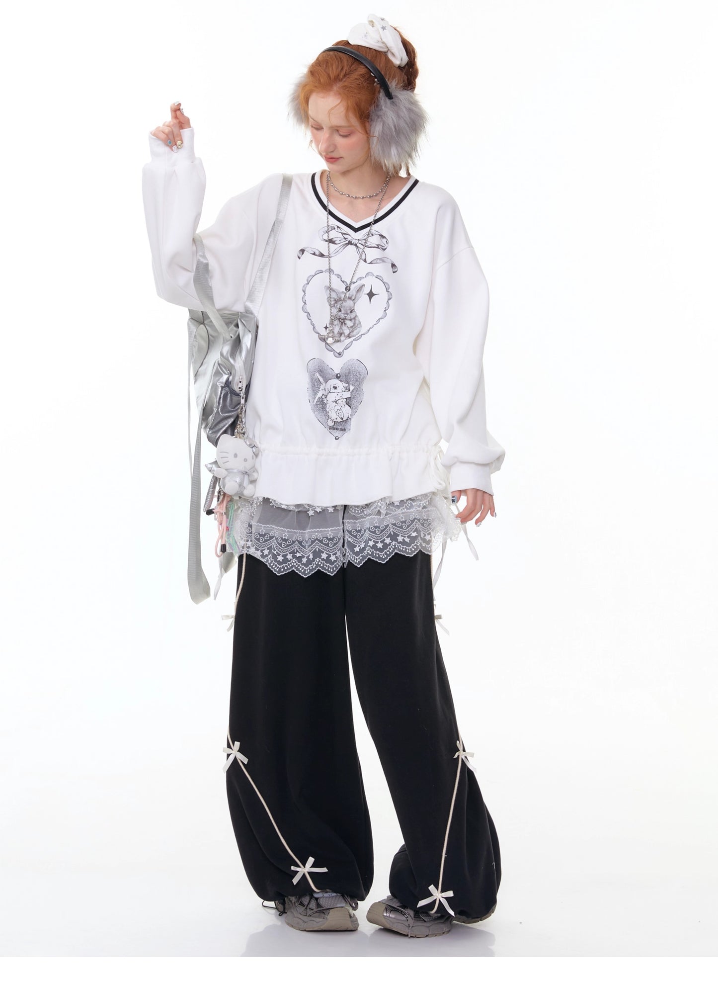 ZiziFei - Sweet Bunny Club V-Neck Sweatshirt – Ribbon & Drawstring Hem