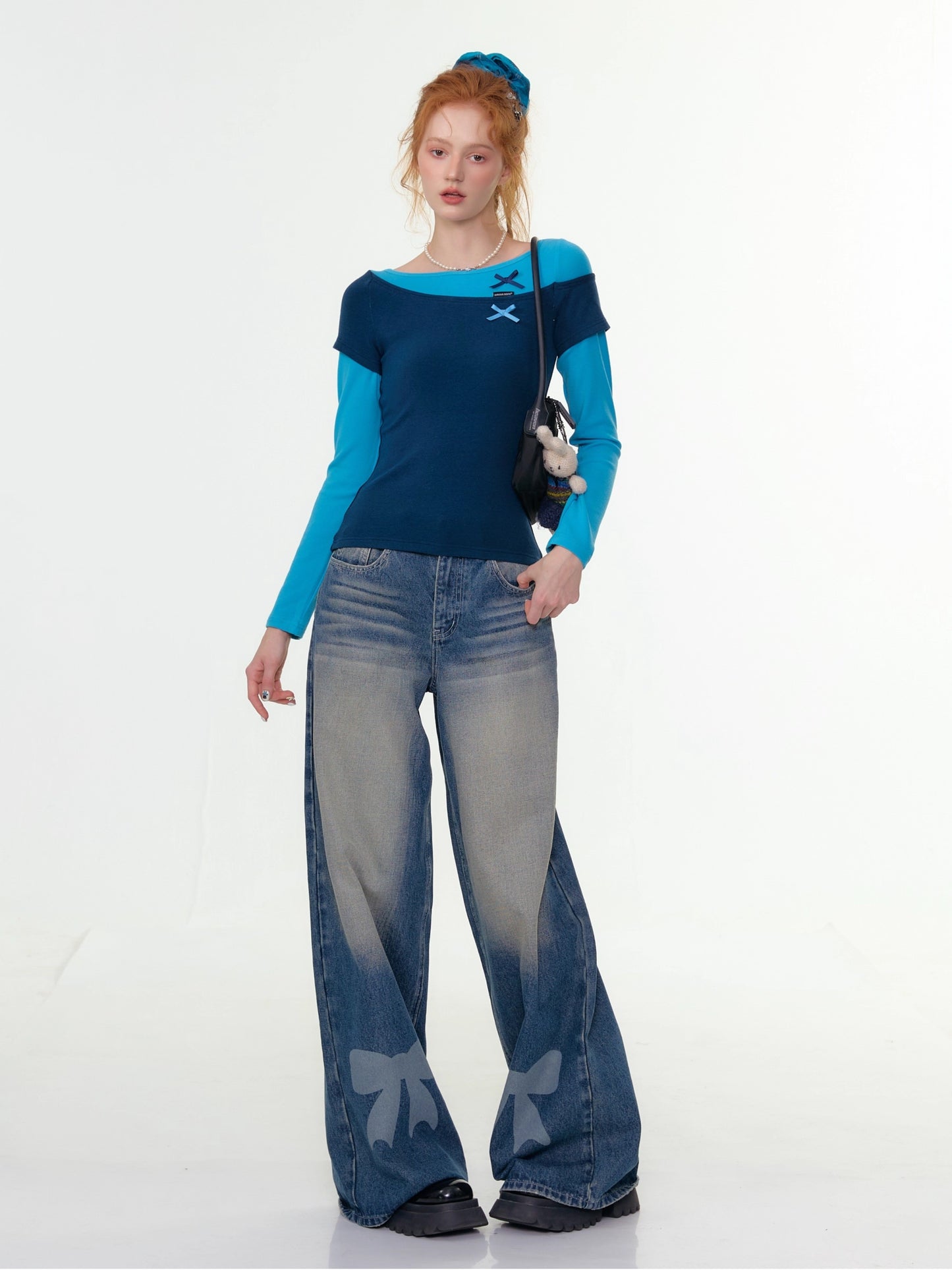 ZiziFei - Bow Embroidered High-Waisted Denim Jeans