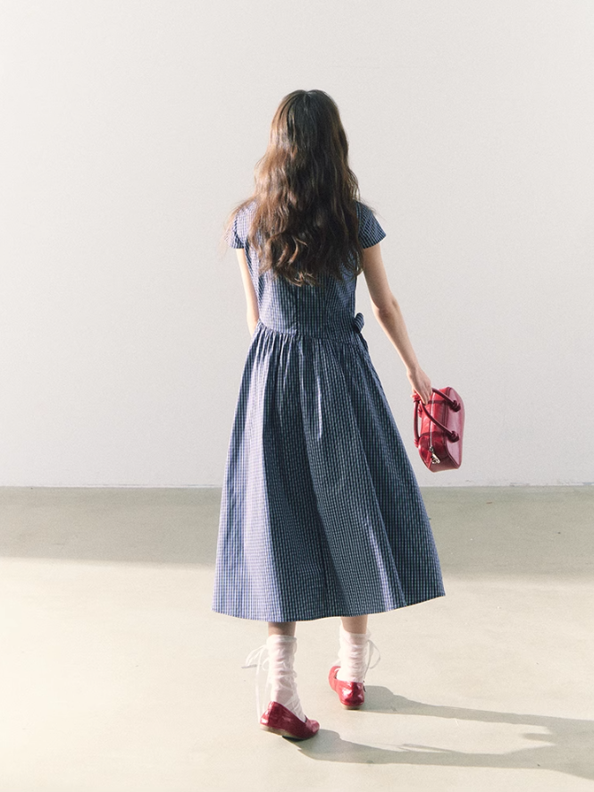 罐头粪便 - Summer Picnic Gingham Mini Dress – Short Sleeves & Waist Tie Detail