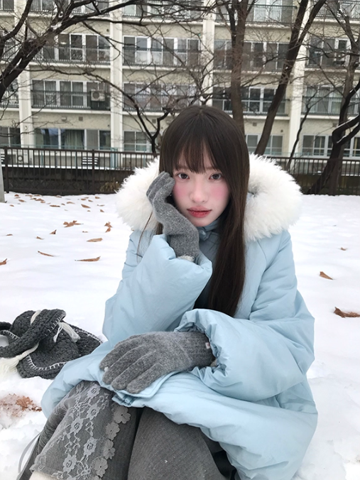 罐头士多所 Winter Balloon Silhouette Puffer Coat with Detachable Hood