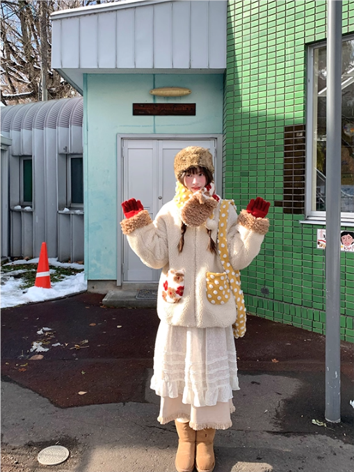 罐头士多所 Cute Puppy Patchwork Sherpa Jacket