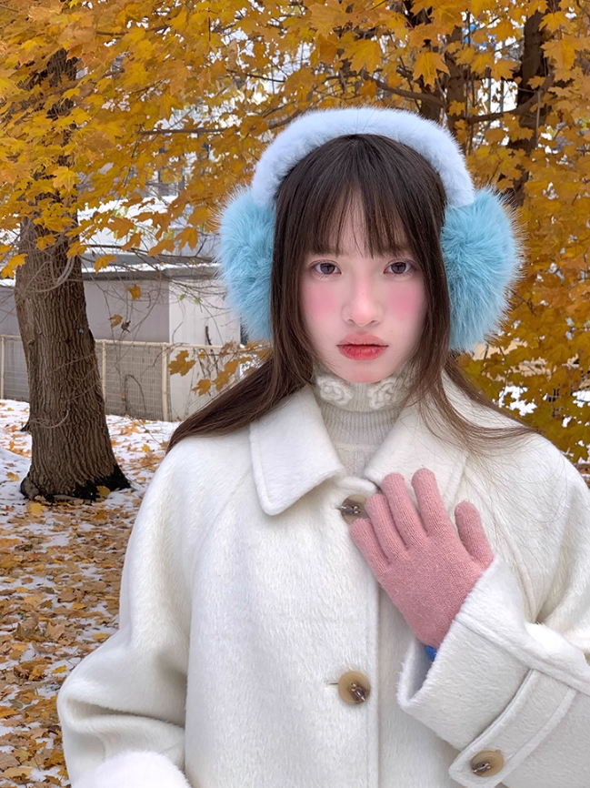 罐头士多所 Atmosphere Wool-Blend Fuzzy Coat