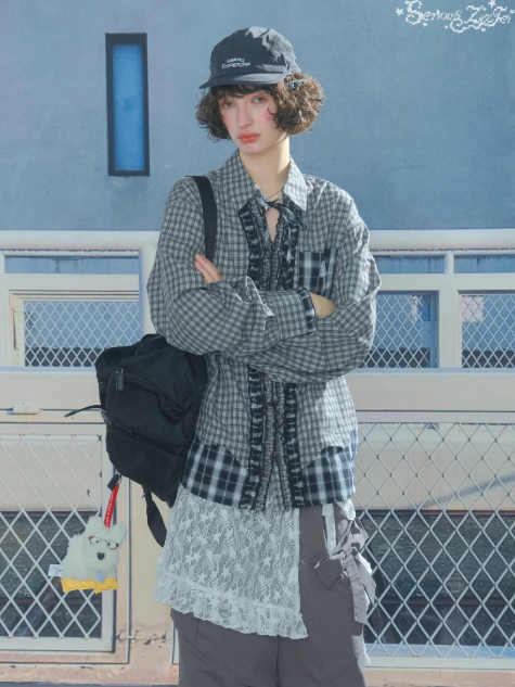 ZiziFei - Vintage-Inspired Black & White Plaid Ruffle Shirt
