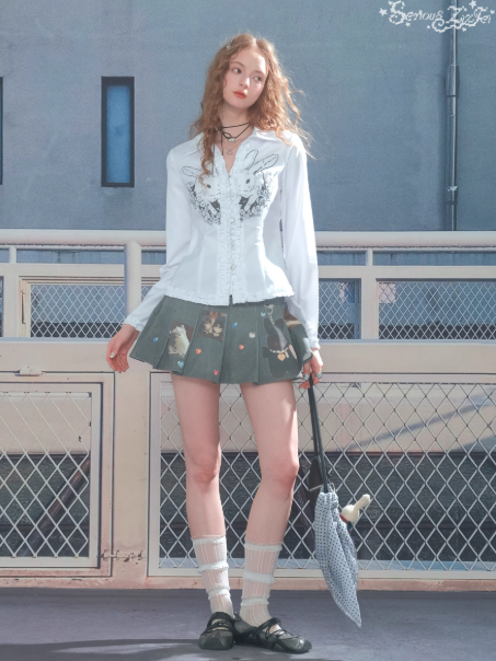 ZiziFei - White Bunny Graphic Blouse – Slim Fit Retro Y2K Long Sleeve Shirt