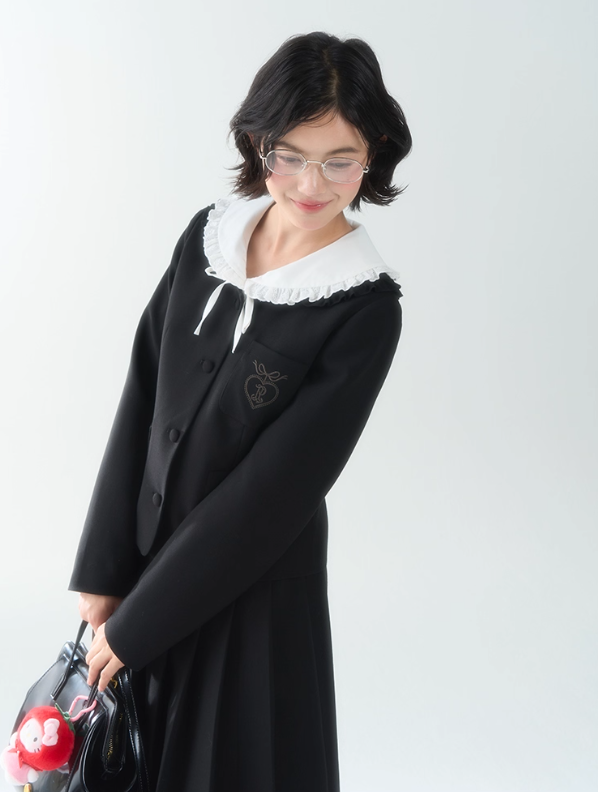 罐头士多所 - "Autumn Scholar" Embroidered Waist-Cinching Collar Coat & Black Skirt Set
