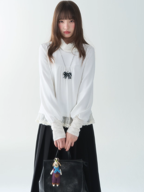 罐头士多所 - Ivory Cloud Lace Blouse