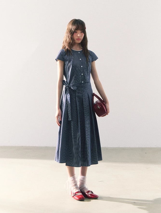 罐头粪便 - Summer Picnic Gingham Mini Dress – Short Sleeves & Waist Tie Detail