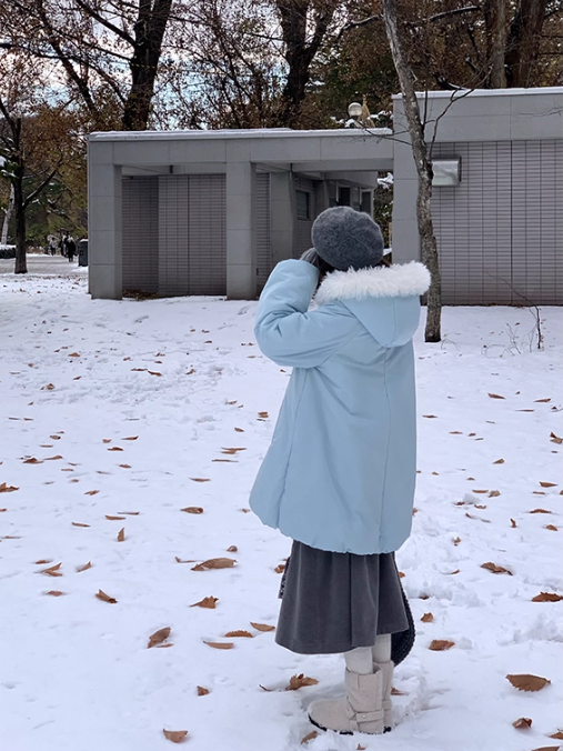 罐头士多所 Winter Balloon Silhouette Puffer Coat with Detachable Hood