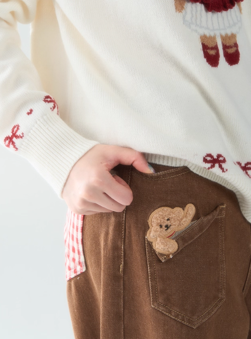 罐头士多所 - "Caramel Teddy" Embroidered Patchwork Pants