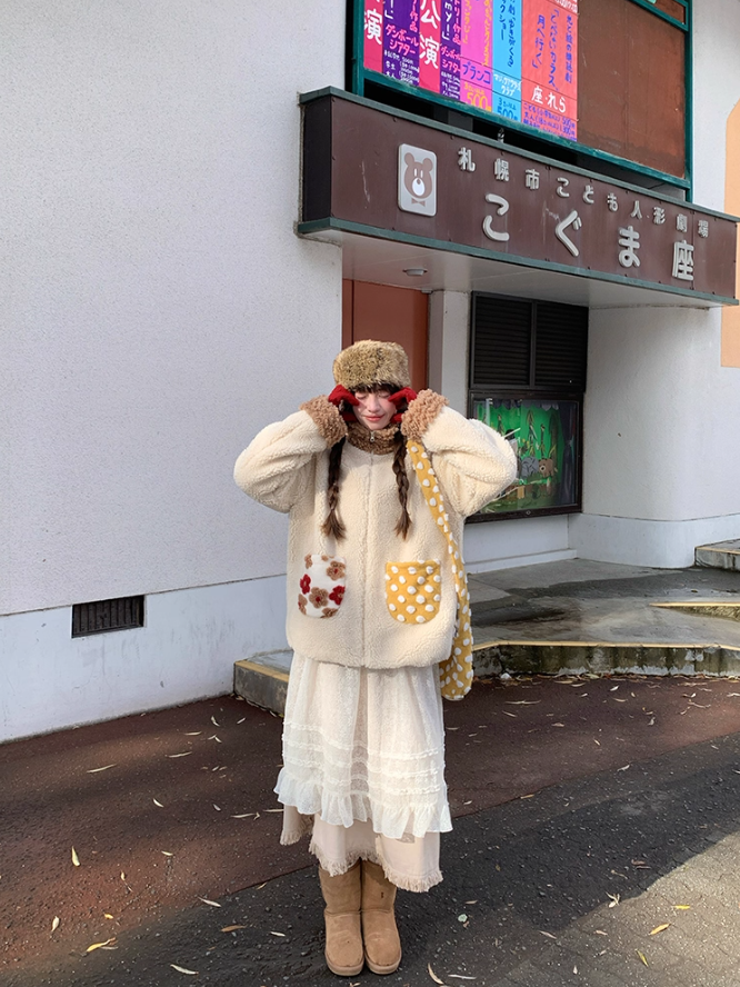 罐头士多所 Cute Puppy Patchwork Sherpa Jacket