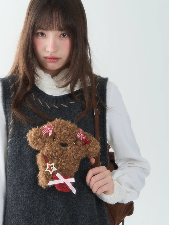 罐头士多所 - "Snowland Friends" Knit Vest Dress – Removable Plush
