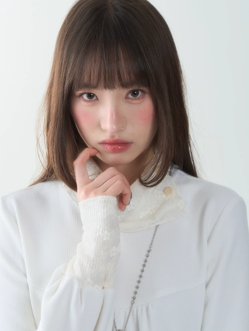 罐头士多所 - Ivory Cloud Lace Blouse