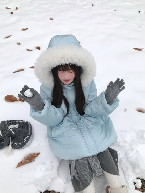 罐头士多所 Winter Balloon Silhouette Puffer Coat with Detachable Hood