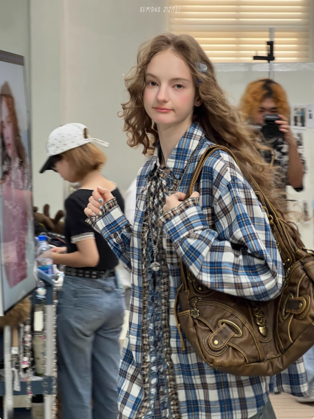 ZiziFei - Oversized Vintage Plaid Shirt with Ruffles