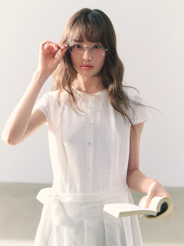 罐头粪便 - Summer Picnic Gingham Mini Dress – Short Sleeves & Waist Tie Detail