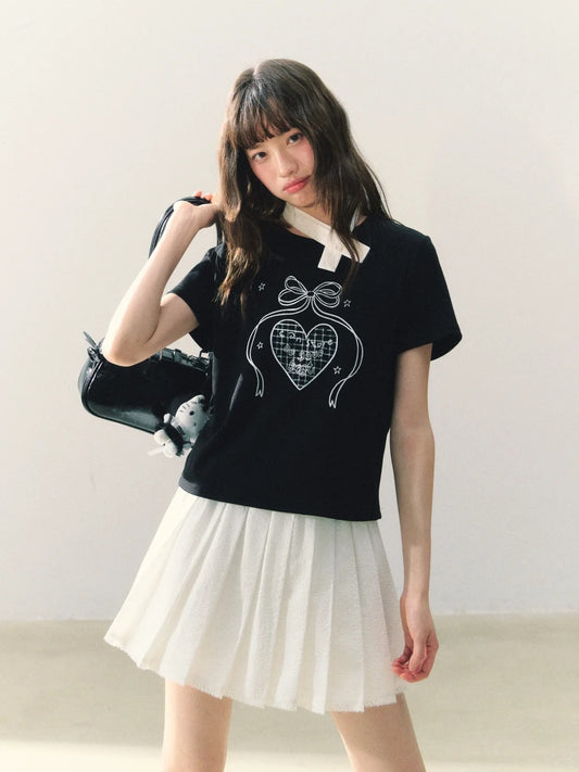 罐头士多所 - "Alice Sweet Dream" Contrast-Trim Heart Bow Tee – Dreamy Girlcore Aesthetic