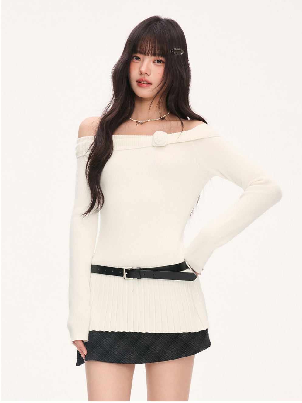 "Bloom Arrival" White Off-Shoulder Knit Top