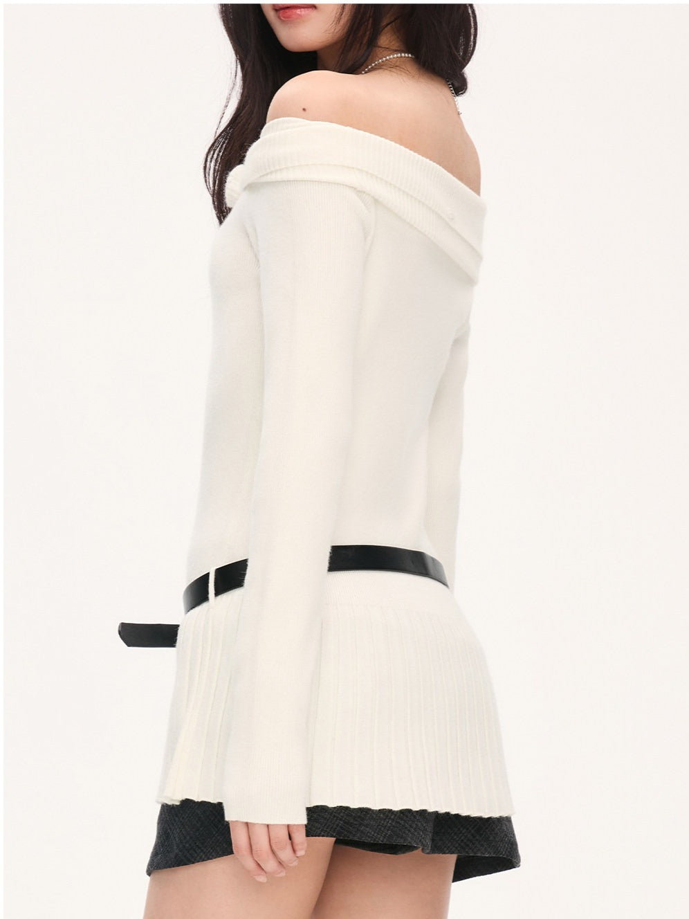 "Bloom Arrival" White Off-Shoulder Knit Top