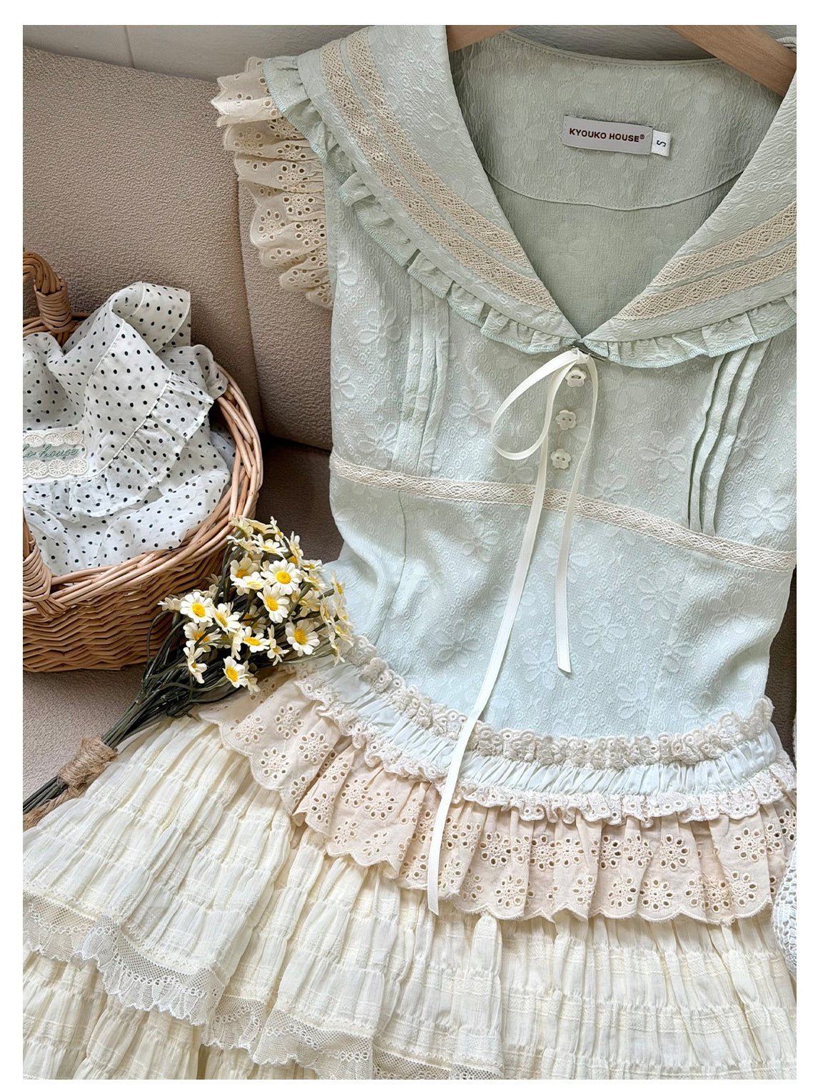 "Blooming Branches" Vintage Forest Collection (Mint Green Sailor Blouse / Oat Beige Tiered Skirt)