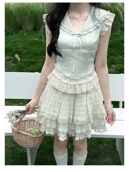 "Blooming Branches" Vintage Forest Collection (Mint Green Sailor Blouse / Oat Beige Tiered Skirt)