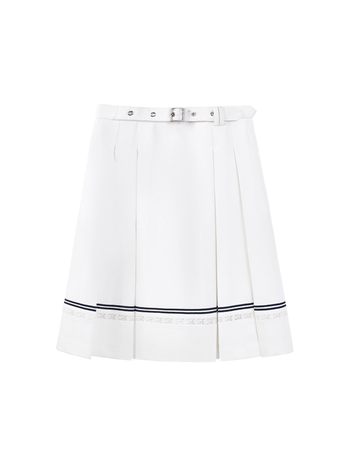 “Pearl Blossom” White Showa-Inspired Sailor Uniform Set