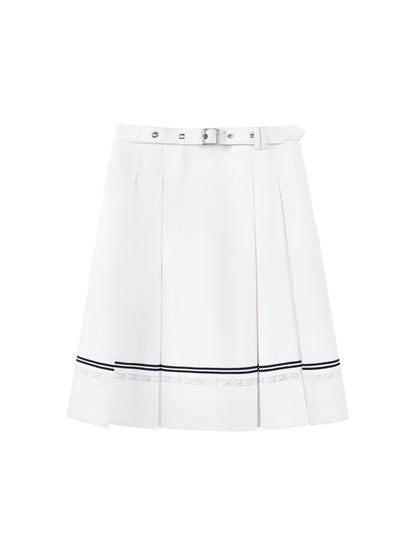 “Pearl Blossom” White Showa-Inspired Sailor Uniform Set