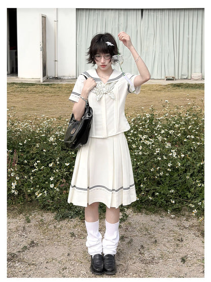 “Pearl Blossom” White Showa-Inspired Sailor Uniform Set