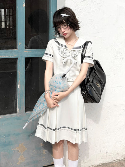 “Pearl Blossom” White Showa-Inspired Sailor Uniform Set