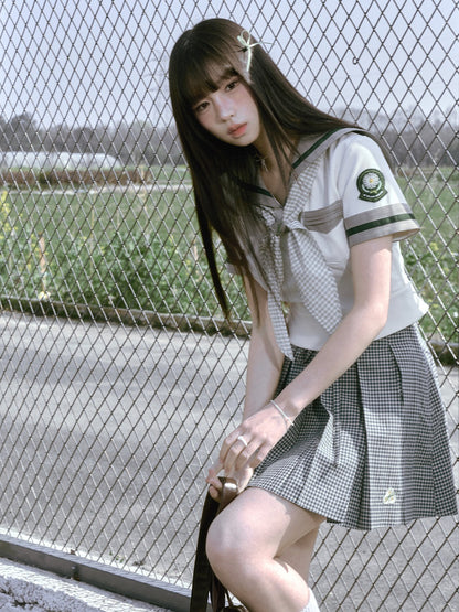 “Daisy & Spring Twins” White Sailor School Uniform Set