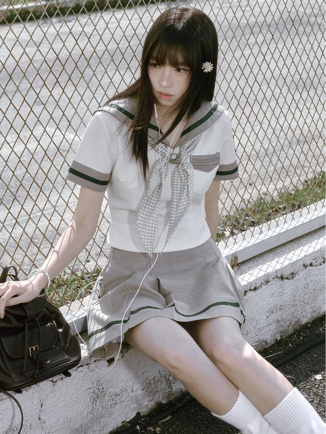 “Daisy & Spring Twins” White Sailor School Uniform Set