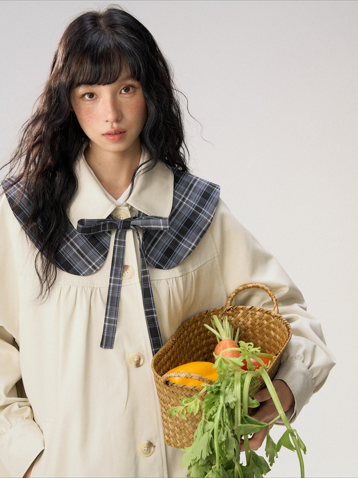 [CAN] “Oat Check Collar” Apricot Bow Cape Collar Trench Coat
