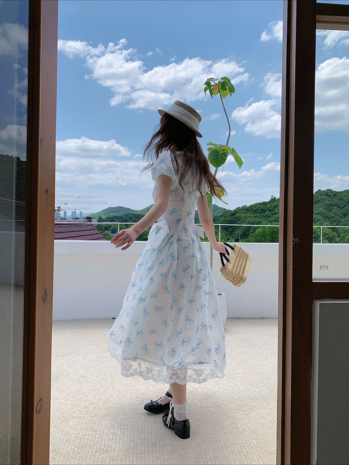 [RF] “Blue Butterfly Letter” Light Blue Floral Bow Midi Dress