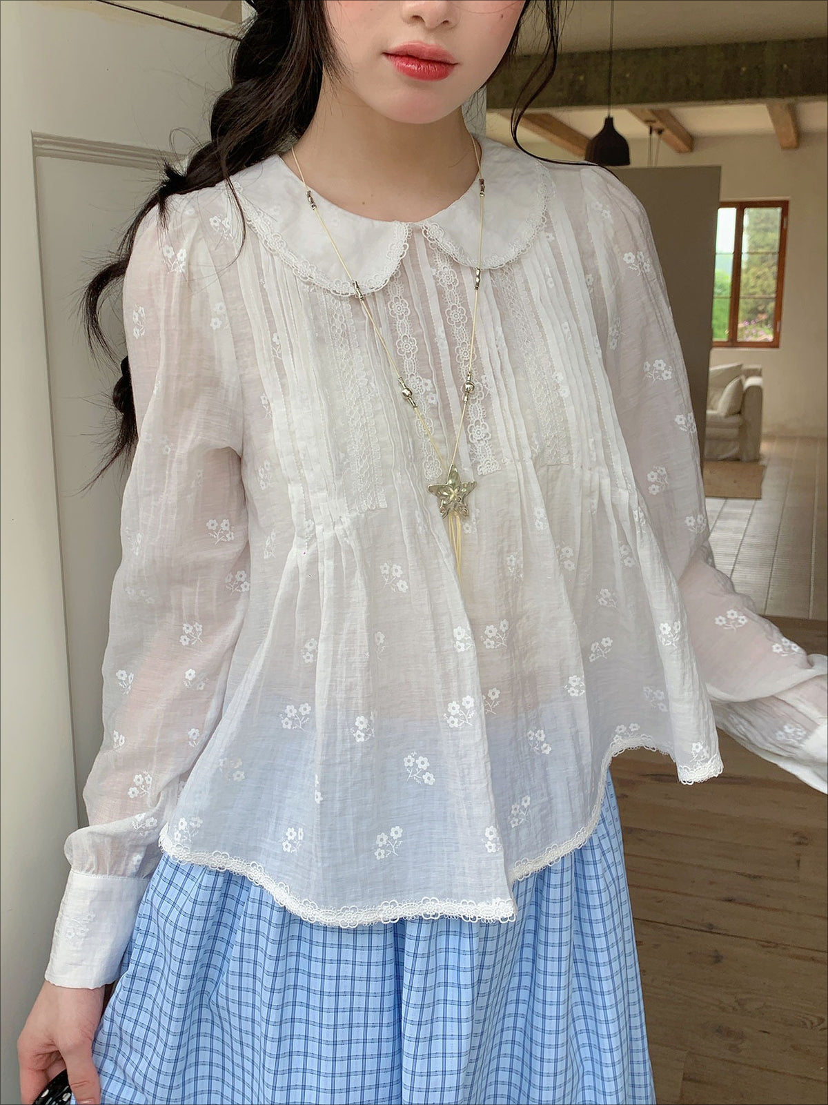 [RF] “Pure Lace” White Floral Jacquard Peter Pan Collar Puff-Sleeve Blouse