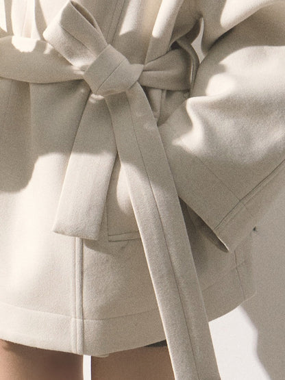 OAKMOO/ "A Touch of Soft Clouds" Fragrant White Wool-Blend Belted Short Coat