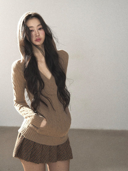 AOMALM - Oatmeal Hooded Deep V-Neck Cable Knit Top