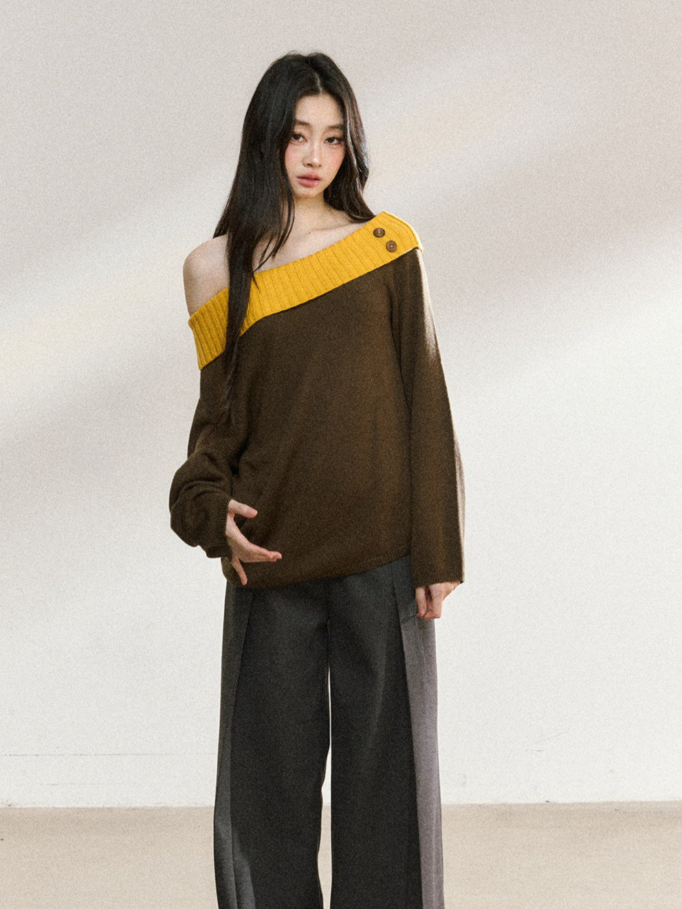JN's DESIGN - Asymmetrical Color-Block Off-Shoulder Knit Sweater