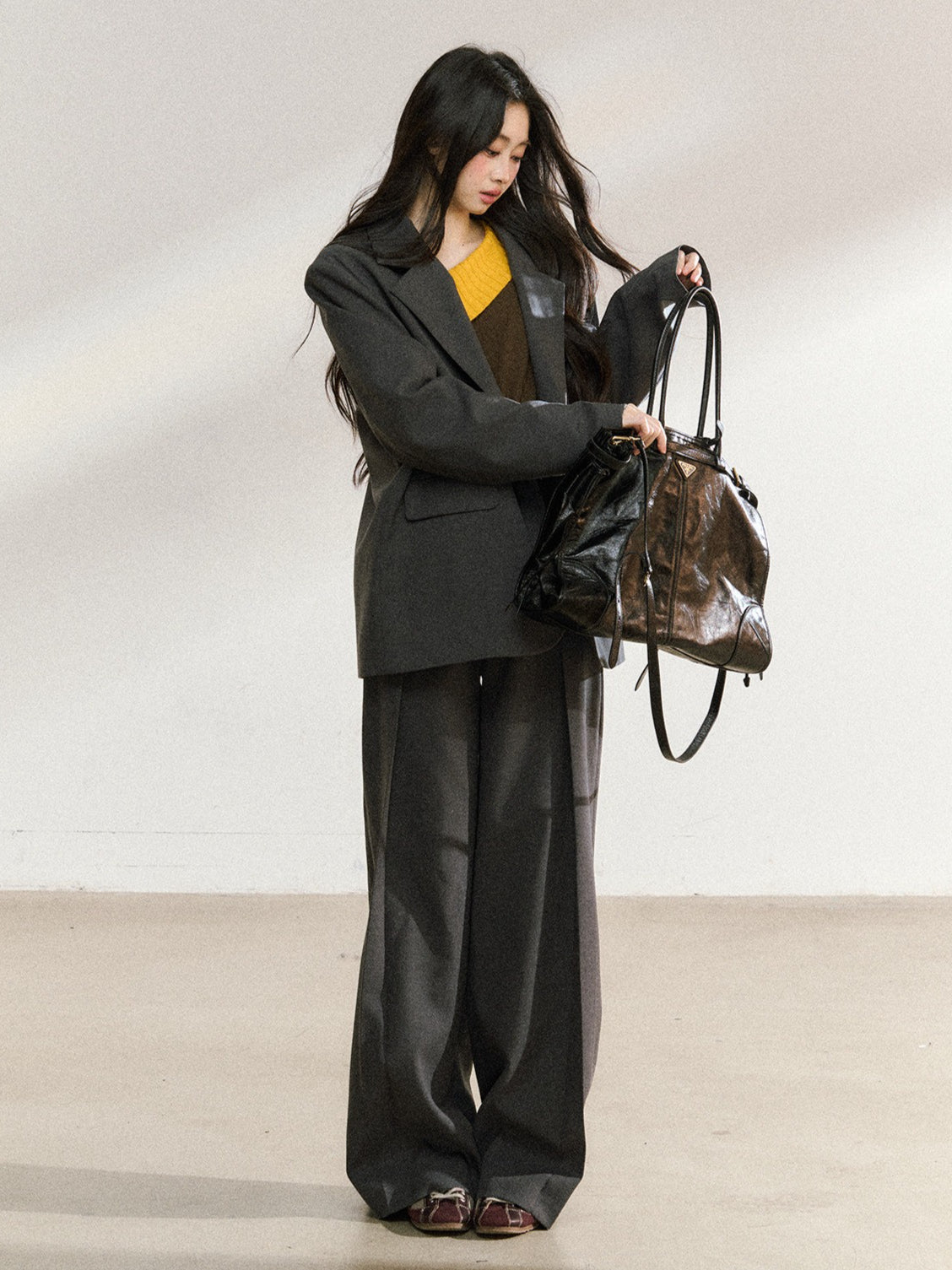 JN's DESIGN - Dark Gray Relaxed-Fit Mid-Length Blazer