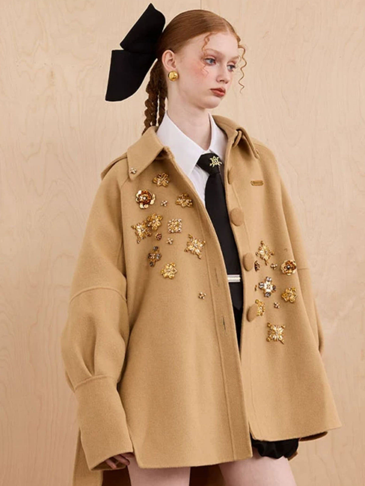 WEANCHEAM Wool Cape Coat | Cat-Ear Hood & Bow Details (Solid Camel/ Black Check)