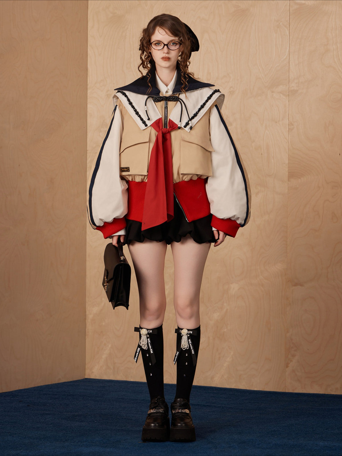 WEANCHEAM Navy Collar Puffer Jacket | Belted Waist Design (Black / Patterned / White)