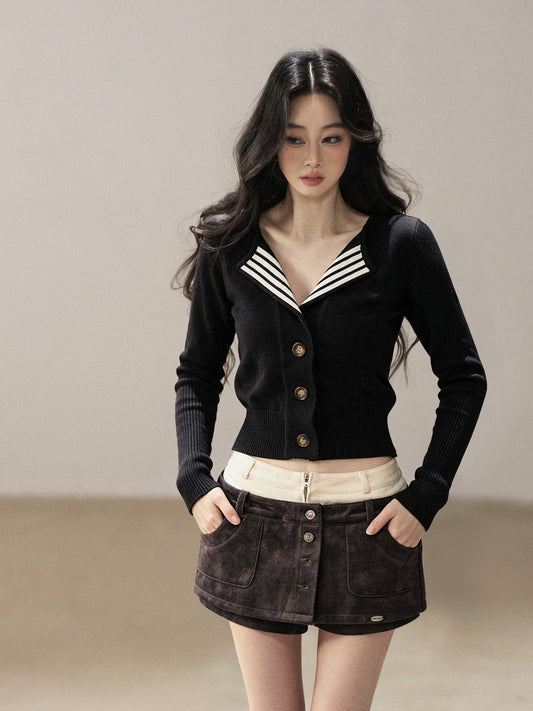 AOMALM - “The Quiet Isle” Black Cropped Ribbed Knit Top with Defined Waist