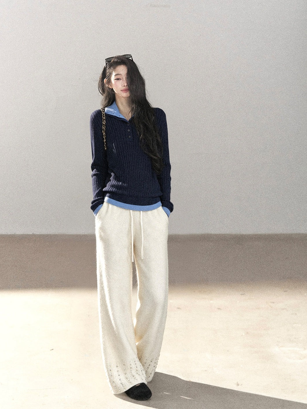 AOMALM - "Autumn in Every Stitch" Blue Contrast-Collar Knit Top