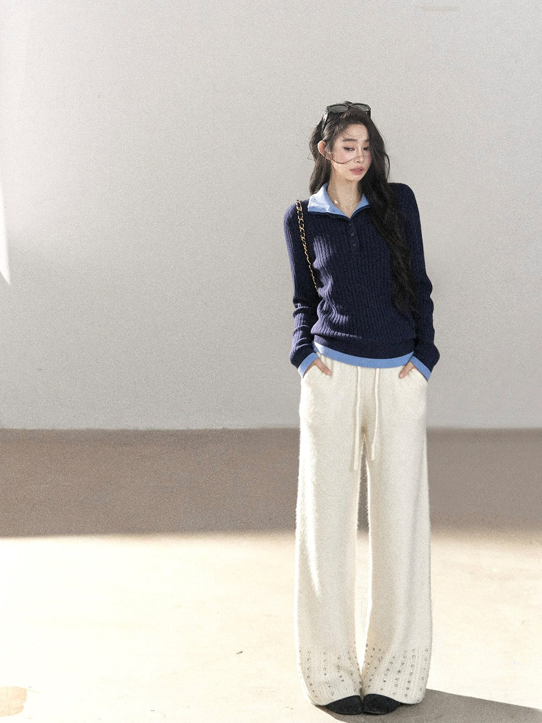 AOMALM - "Autumn in Every Stitch" Blue Contrast-Collar Knit Top