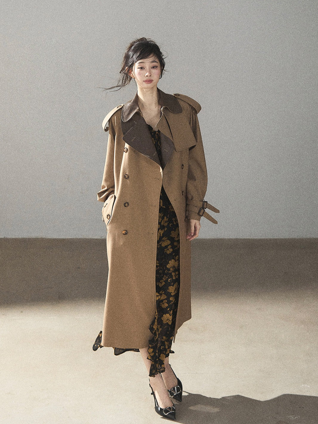 AOMALM - Black & Golden Brown Floral Ruffle Maxi Dress with High Side Slit