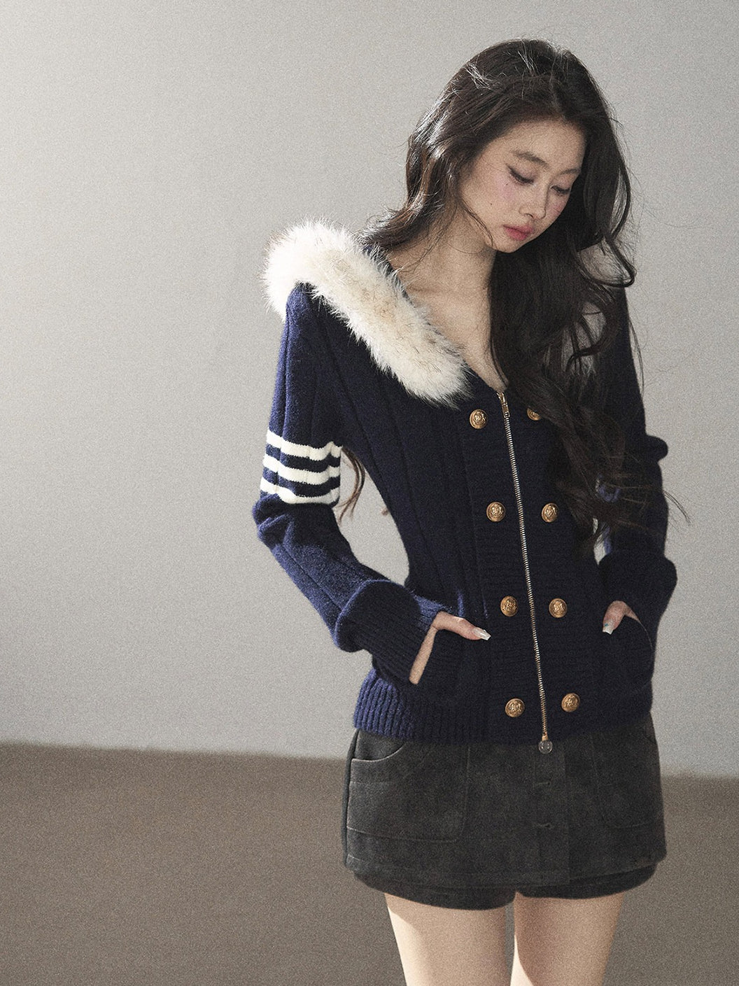 AOMALM - Blue Hooded Cable-Knit Sweater Jacket with White Stripes