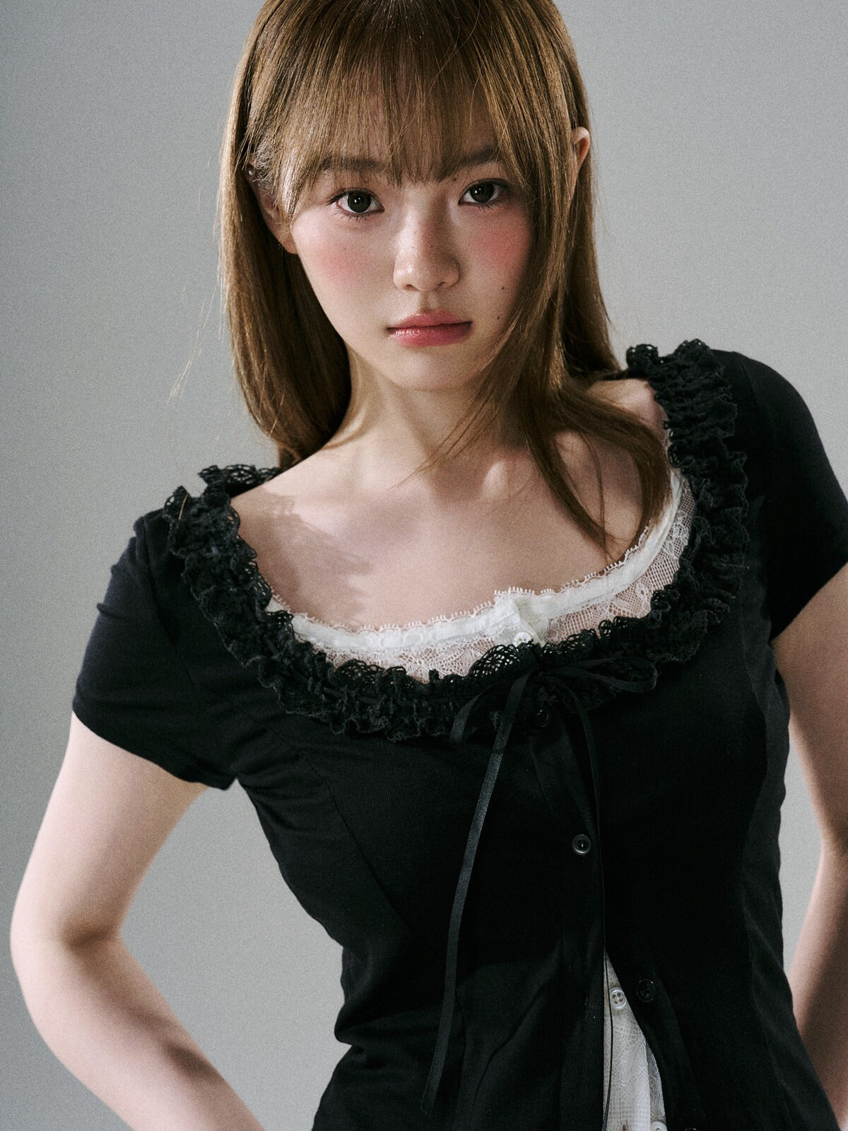 LOST FOREST - Faux-Layered Lace Short-Sleeve Top (Gray White / Black White)